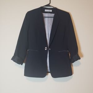 Tahari Blazer